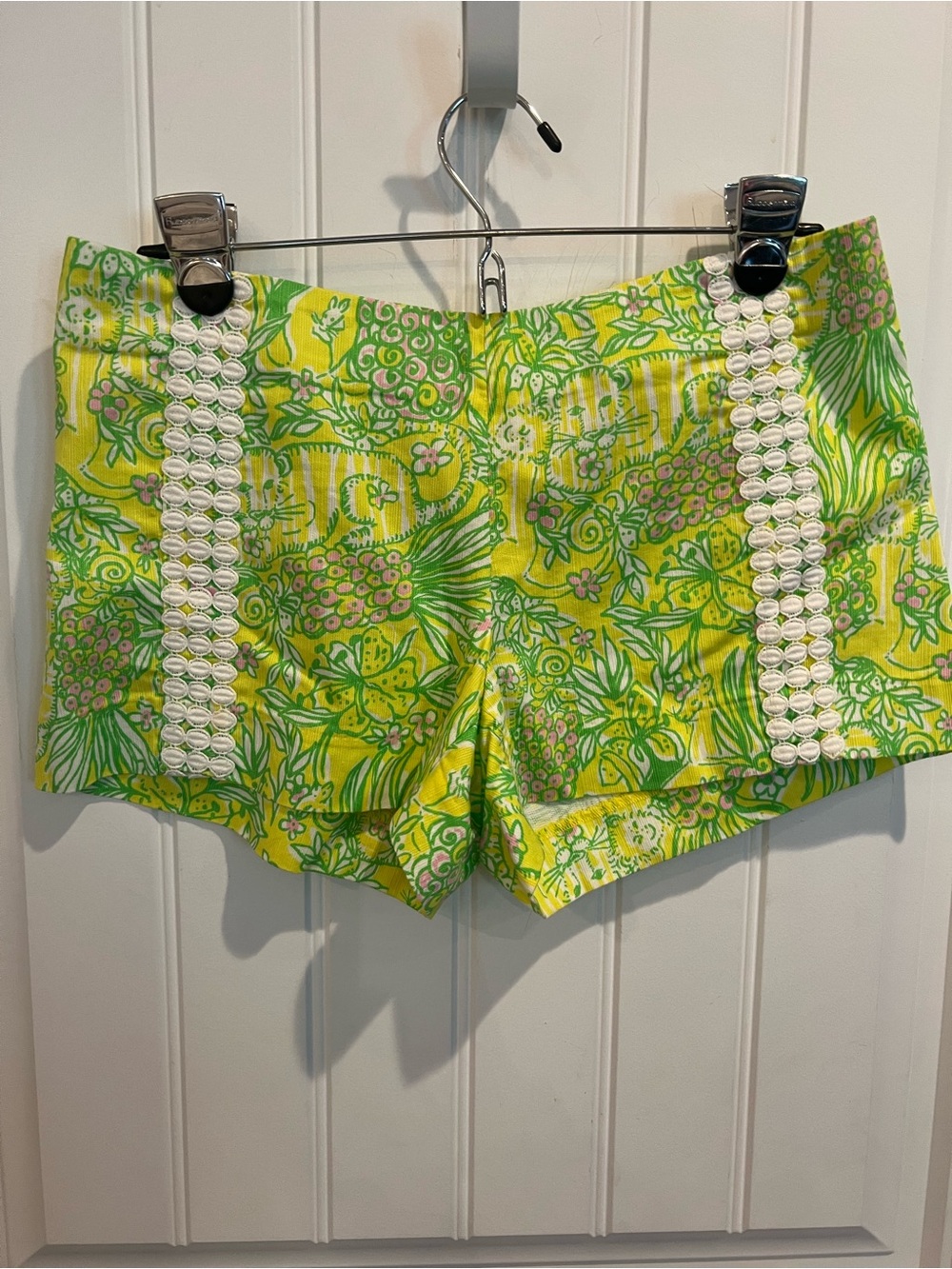 Lilly Pulitzer Yellow & Green Floral low rise Shorts with White Trim